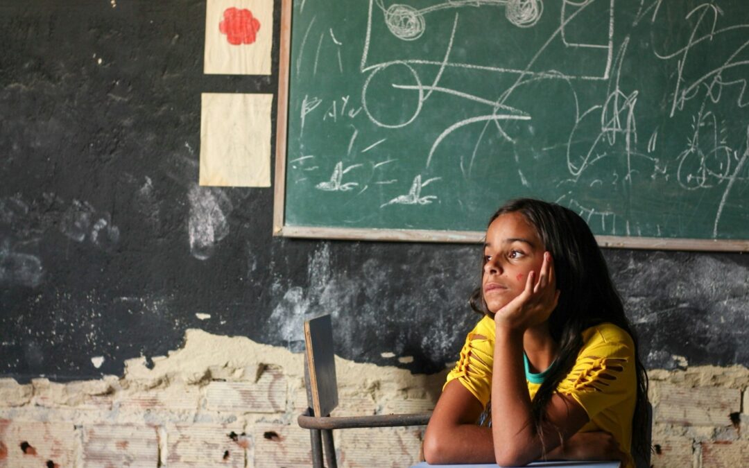Gender and task rewards in exams: Implications for performance and labour outcomes
