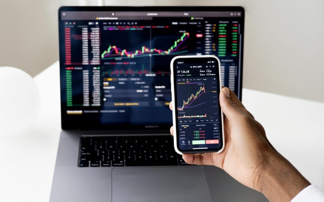 Twitter sentiment and stock market movements: The predictive power of social media