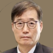Keun Lee